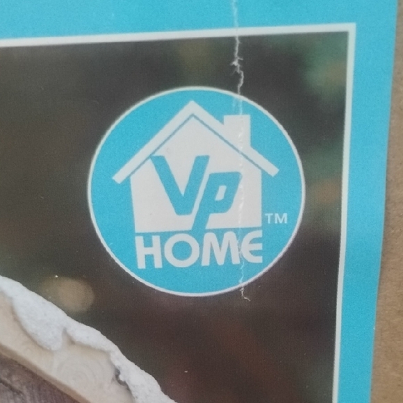 Rustic Red Cardinal Snowy Birdhouse - Picture 2 of 7